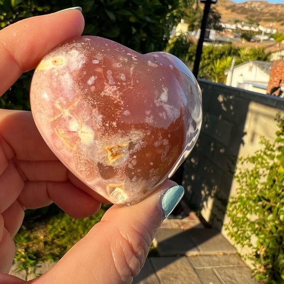 Red Flower Agate Heart - Picture 3 of 6